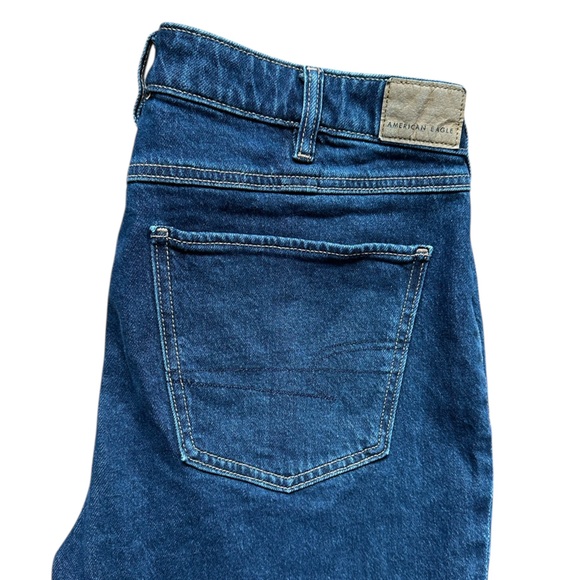 AMERICAN EAGLE High-Rise Flare stretch buckle detail at waist jeans size 12 - Picture 8 of 9